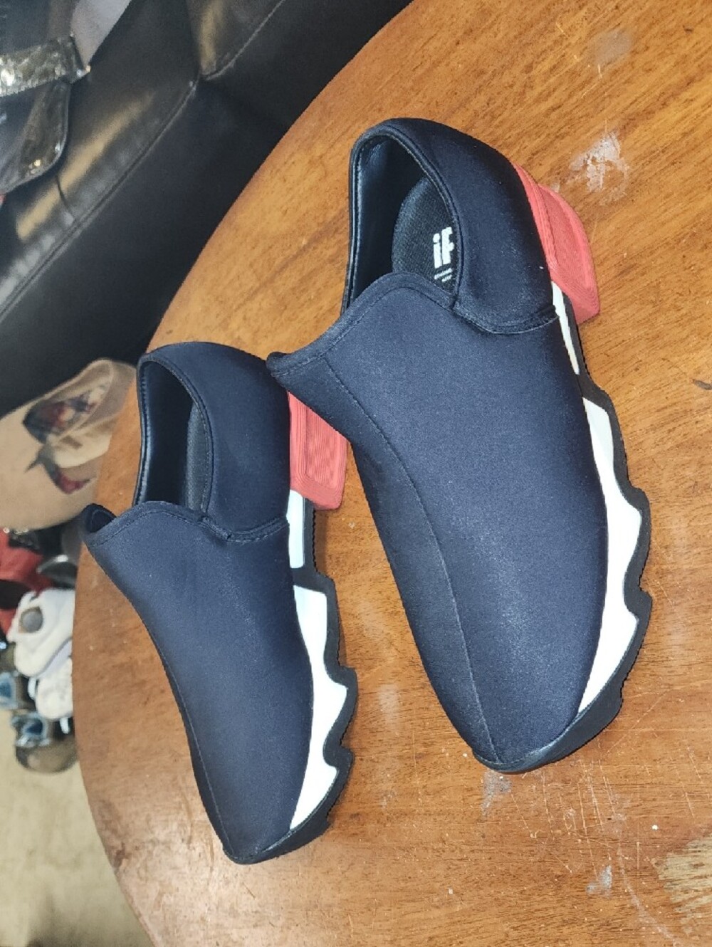 IrI Slip-On Casual Shoes in Black